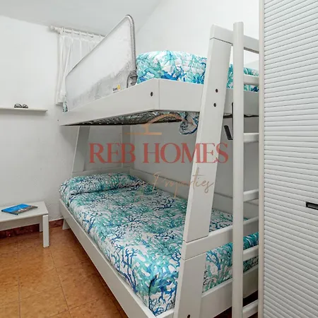 Apartment Marineledda Il Gelsomino Marinella (Sardinia)