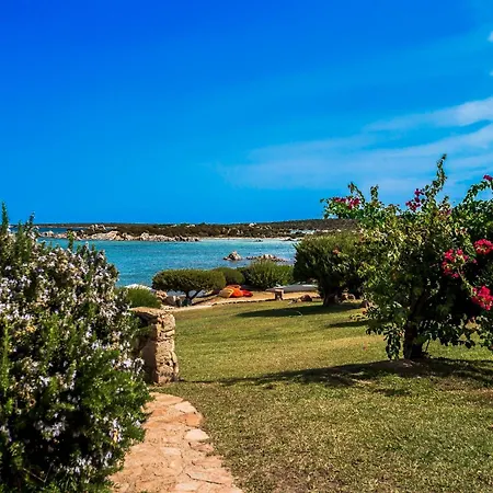 Daire Marineledda Il Gelsomino Marinella (Sardinia)